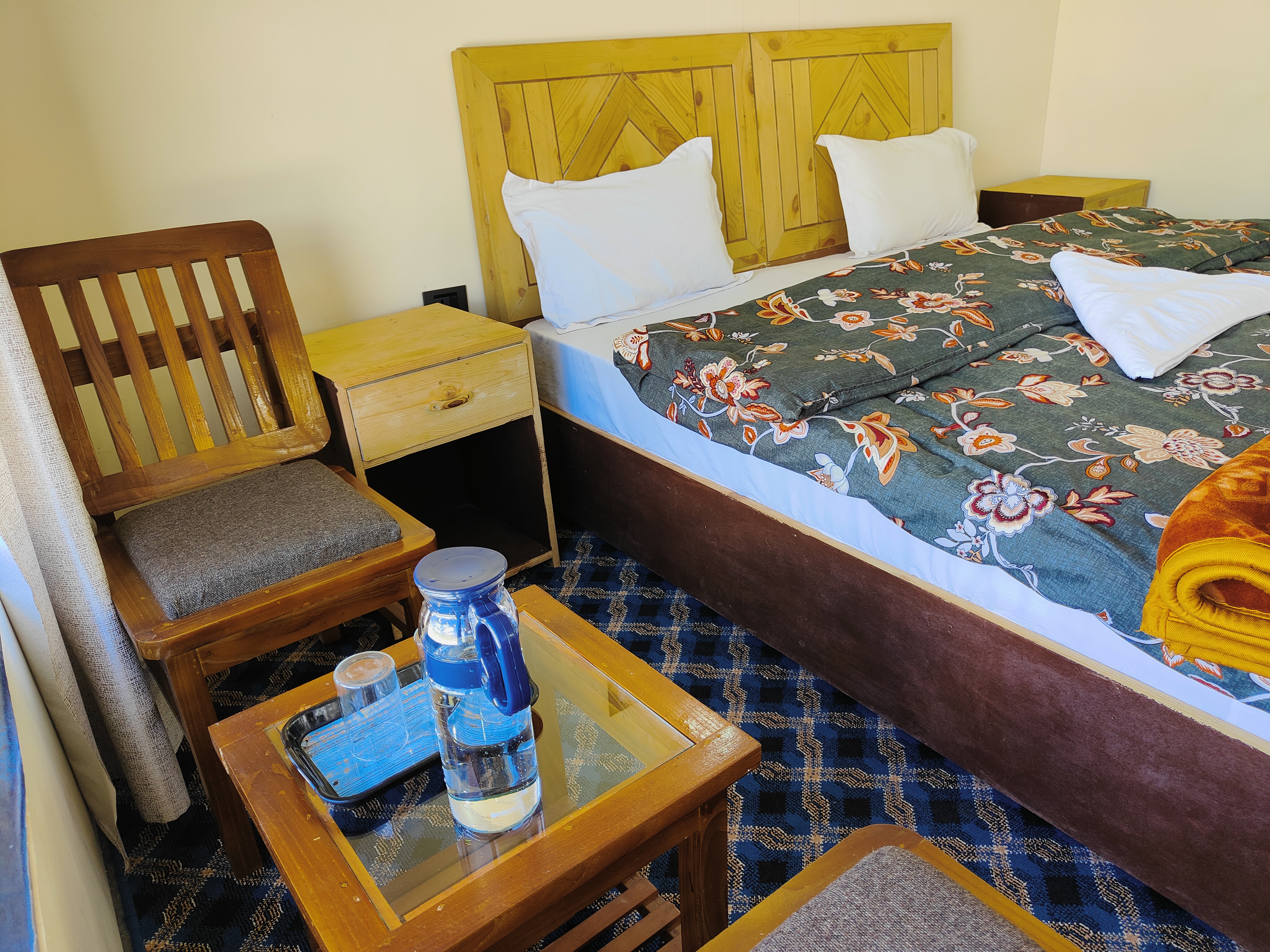 Viewpoint Zamta Homestay! Pangong Tso Lake