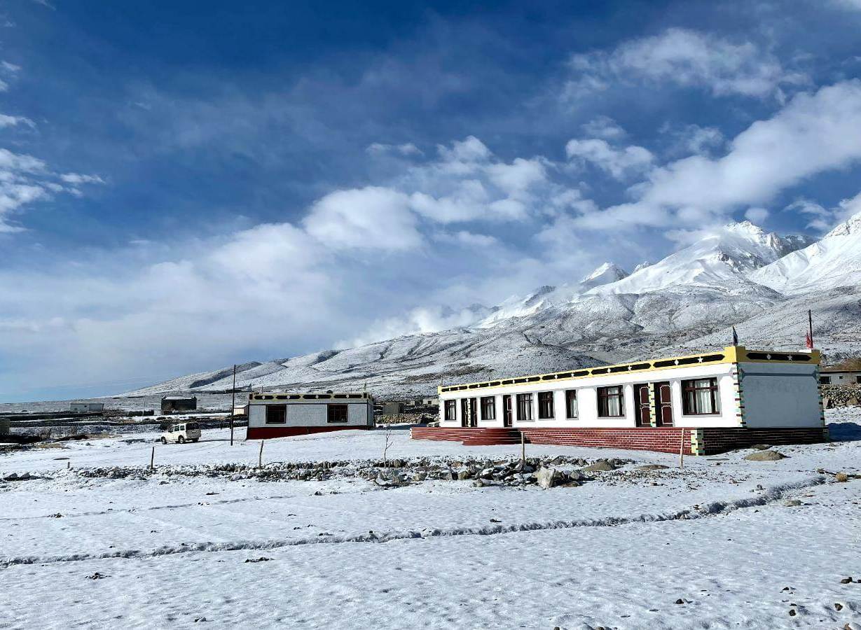 Viewpoint Zamta Homestay! Pangong Tso Lake